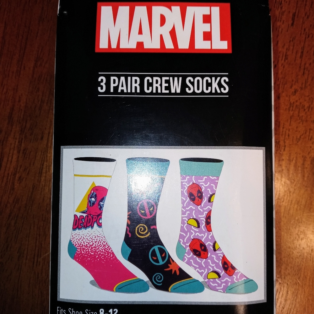 Bioworld Marvel Deadpool socks size 8-12